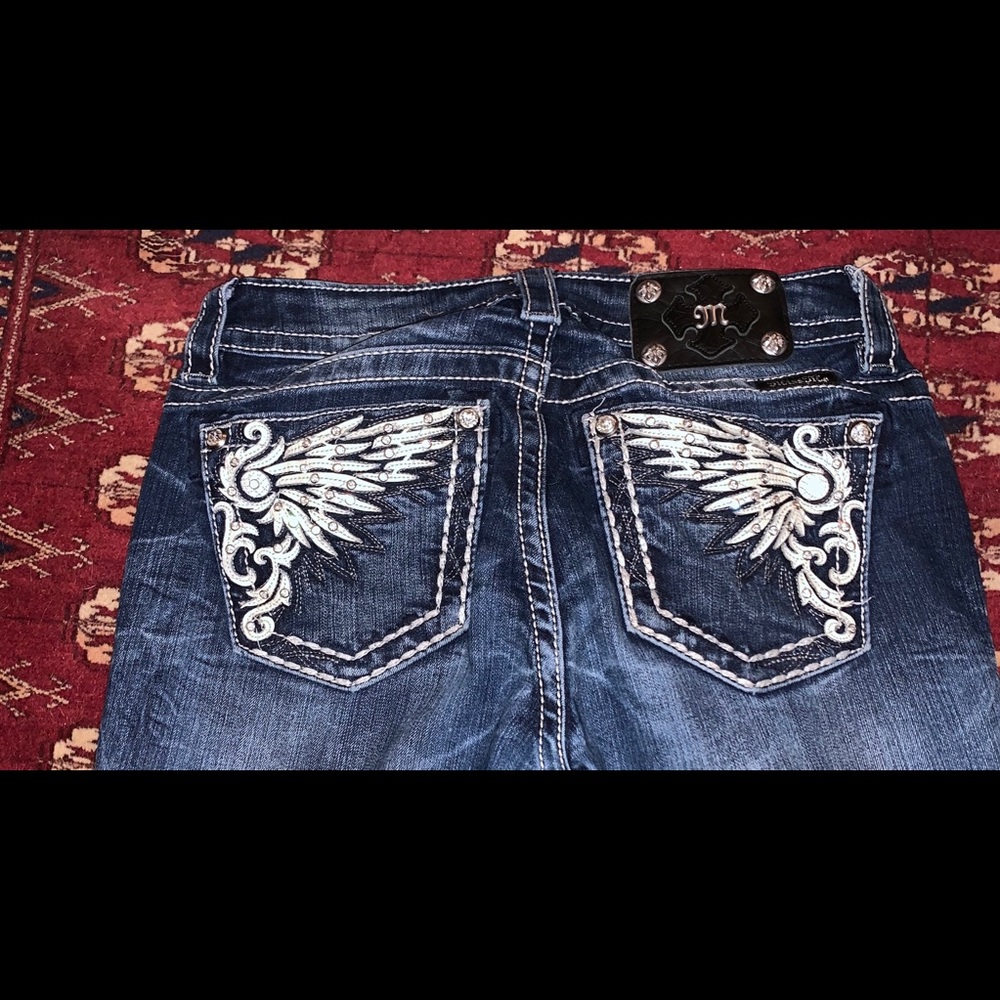 Winged Miss Me Capris